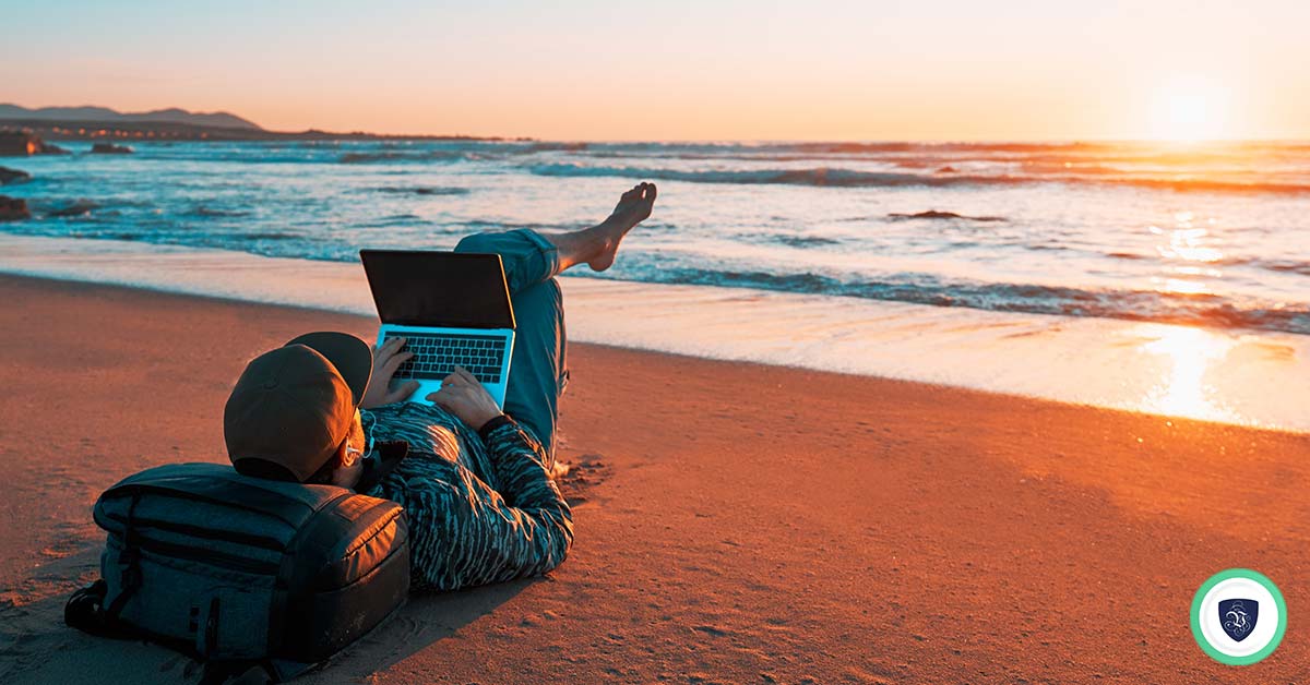 Безопасность цифровых кочевников в 2026 году: VPN как необходимый элемент для удаленного работника